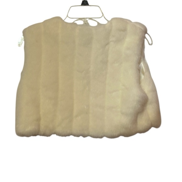 Helena white faux fur vest size 16 NWT - Picture 3 of 8